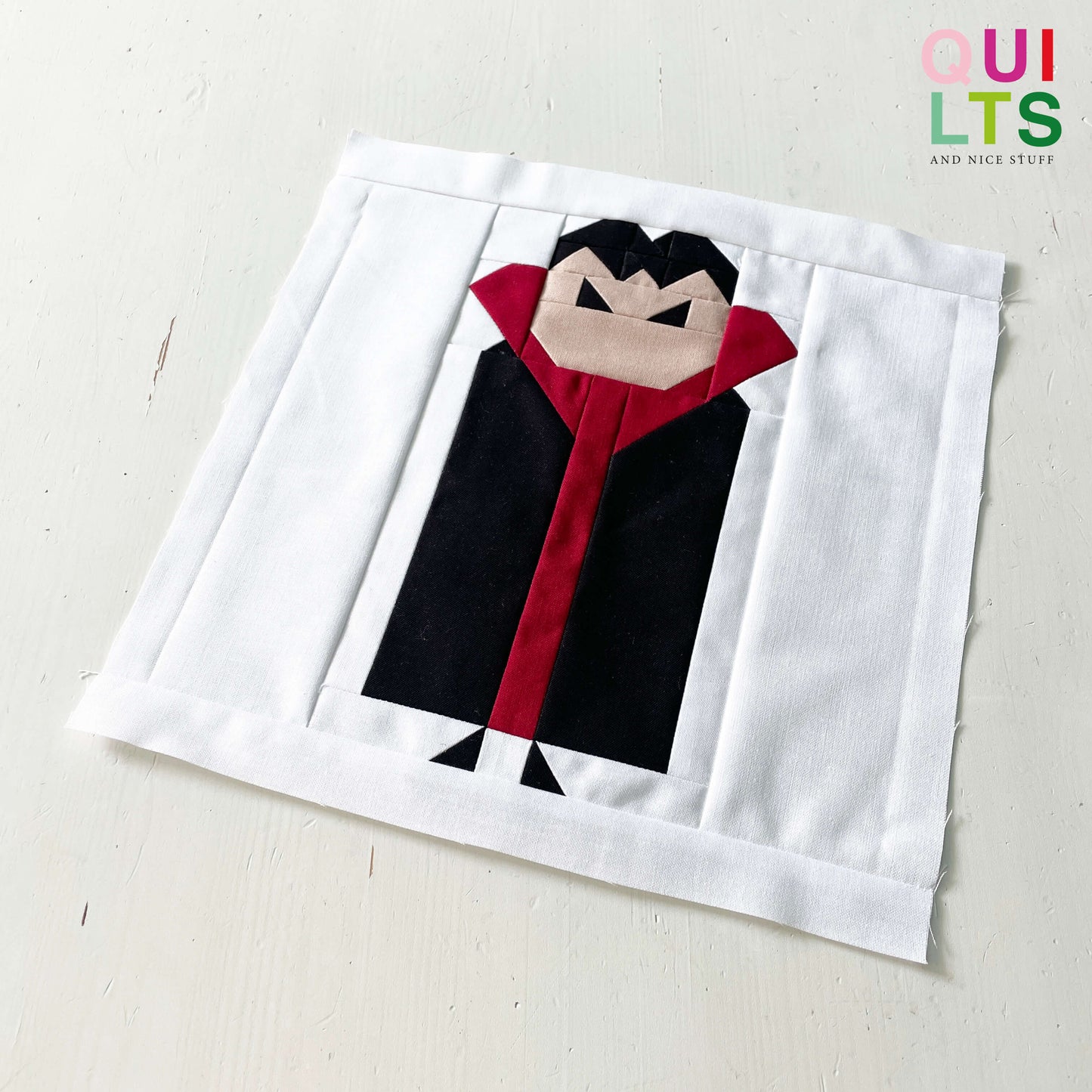 Dracula 1 – PDF Quilt Block Anleitung