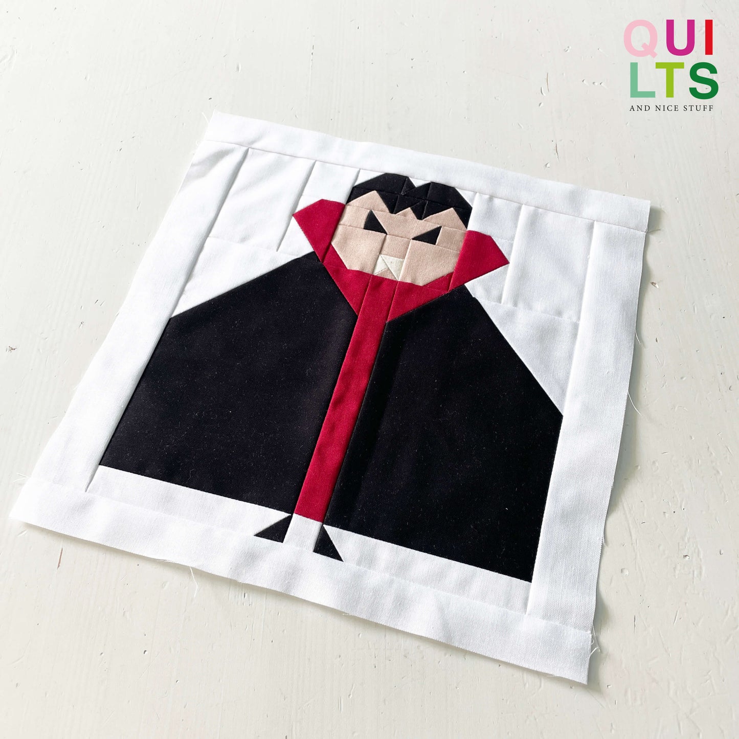 Dracula 2 – PDF Quilt Block Anleitung