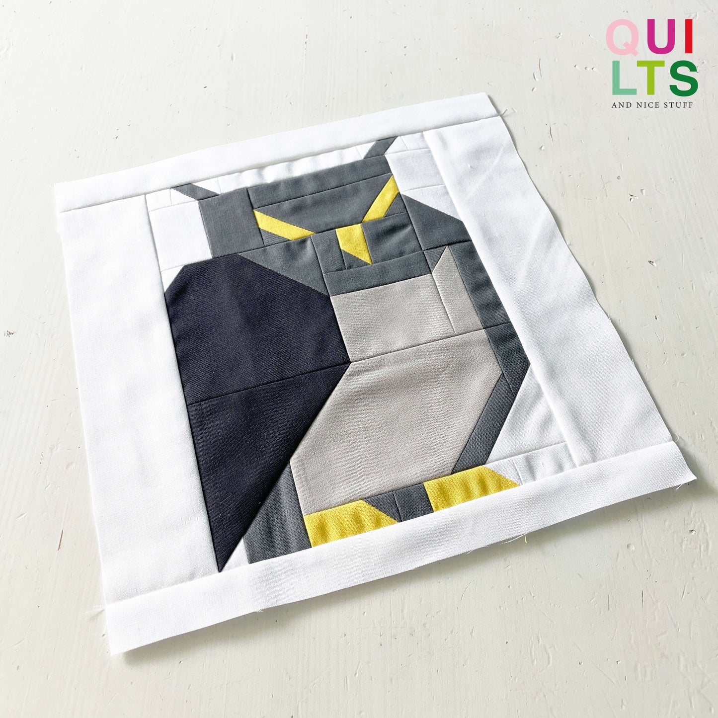 Dark Owl – PDF Quilt Block Pattern