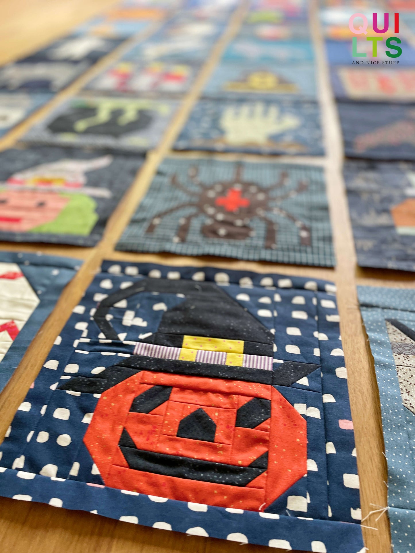 Pumpkin with hat – PDF Quilt Block Pattern