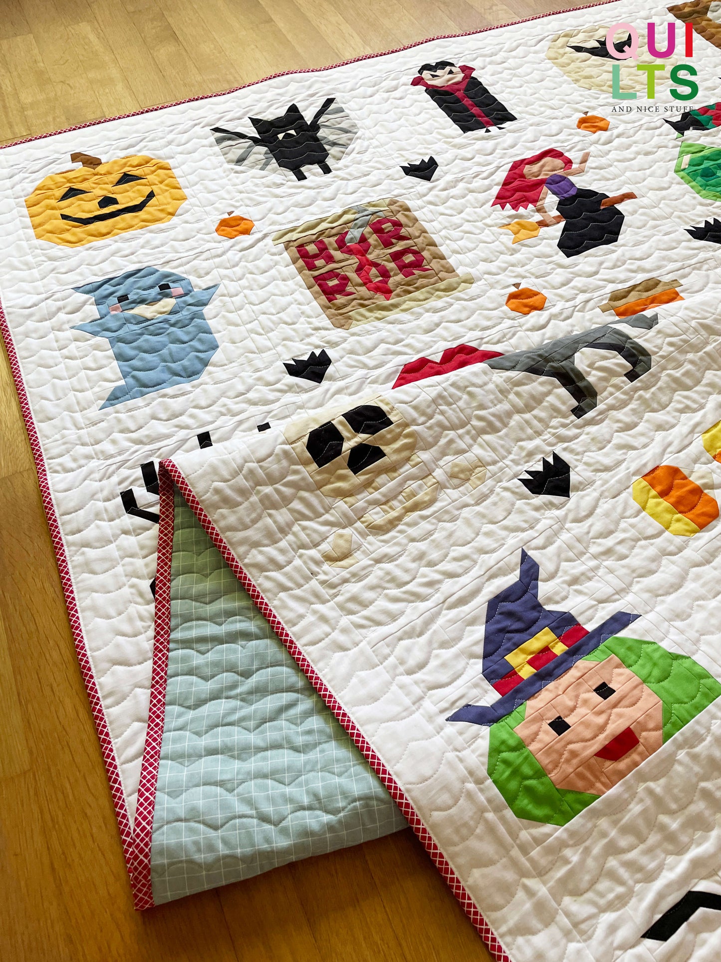 40 Halloween Quilt Block Bundle – PDF Pattern
