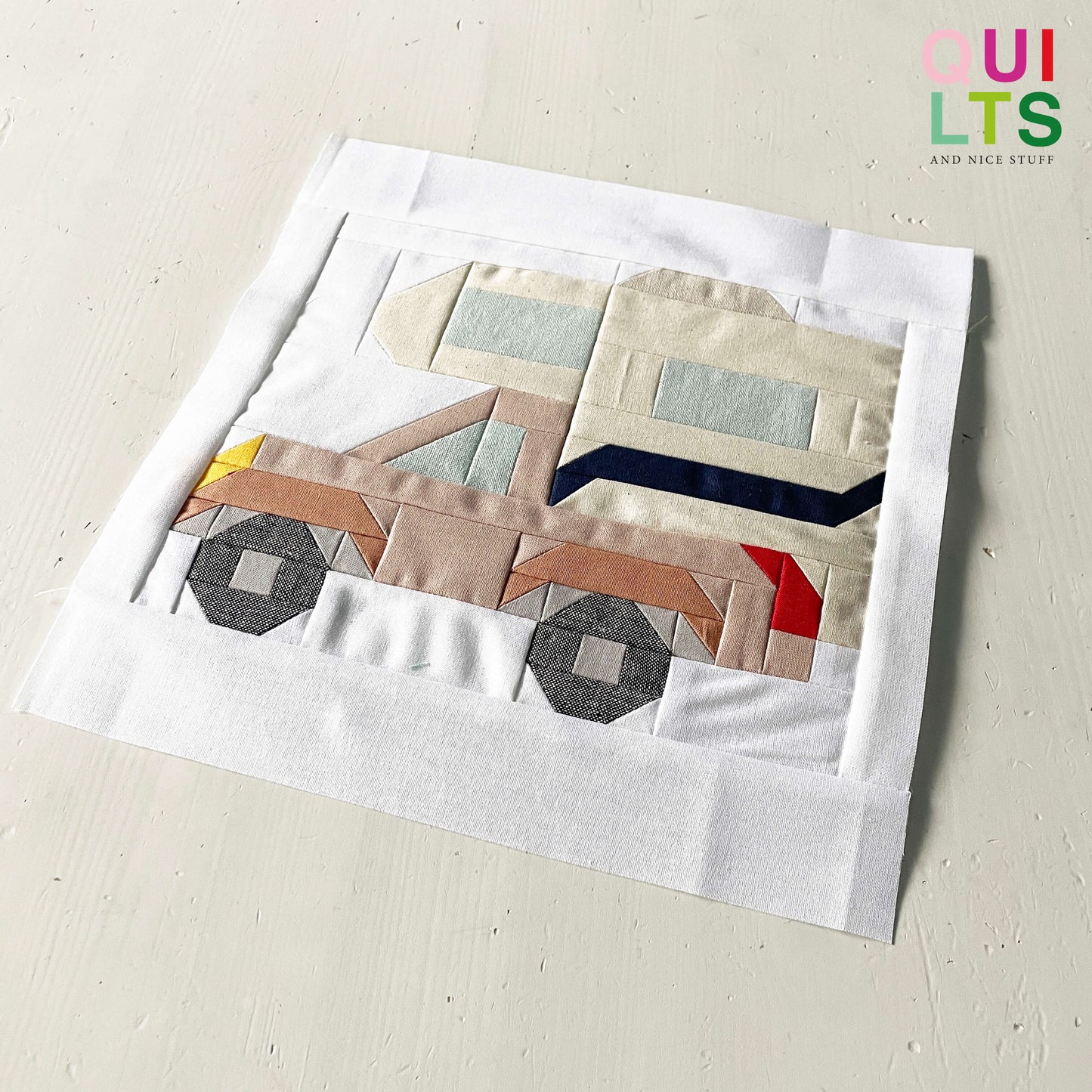 Pick up Camper – PDF Quilt Block Pattern
