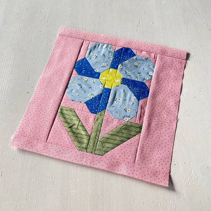 Blaue Blume – PDF Quilt Block Anleitung