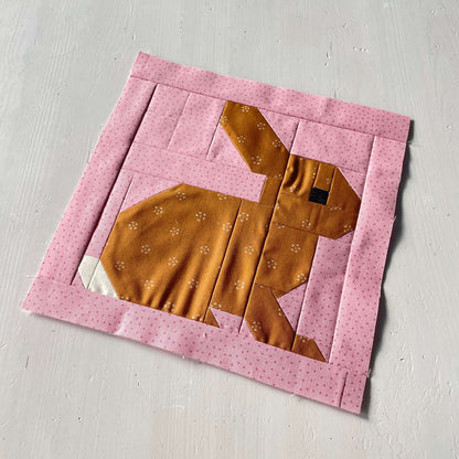Brown Rabbit sitting – PDF Quilt Block Pattern