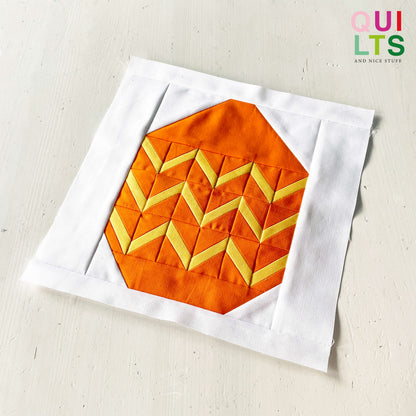 Zigzag Easter Egg – PDF Quilt Block Pattern