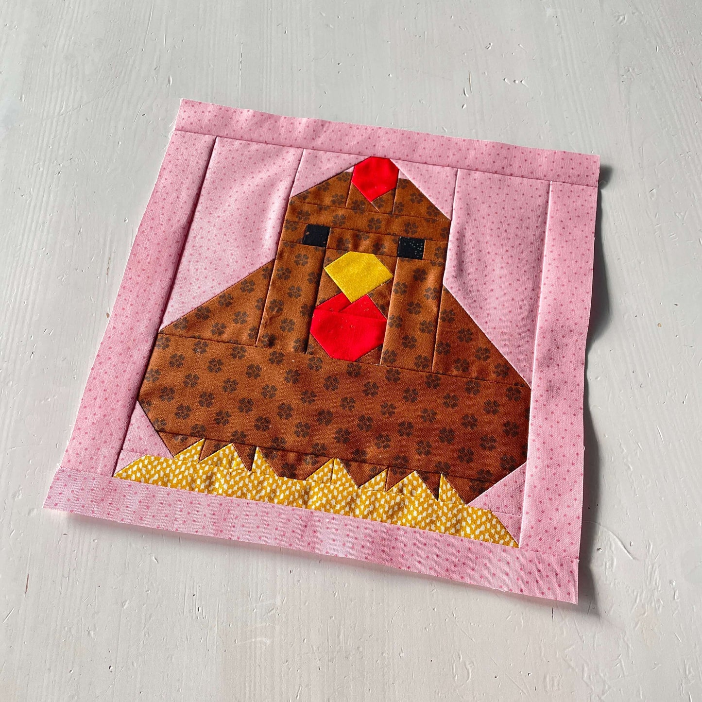 Hen on Straw – PDF Quilt Block Pattern