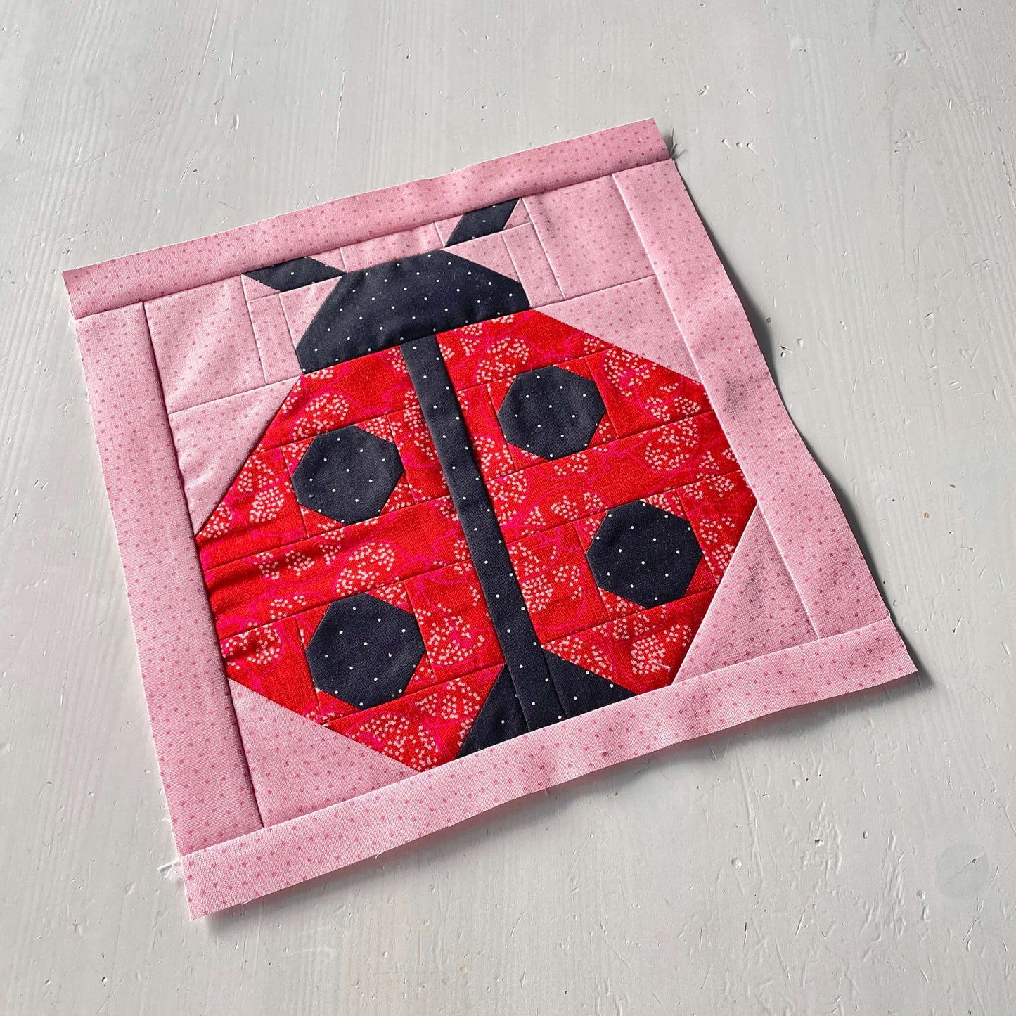 Ladybug – PDF Quilt Block Pattern