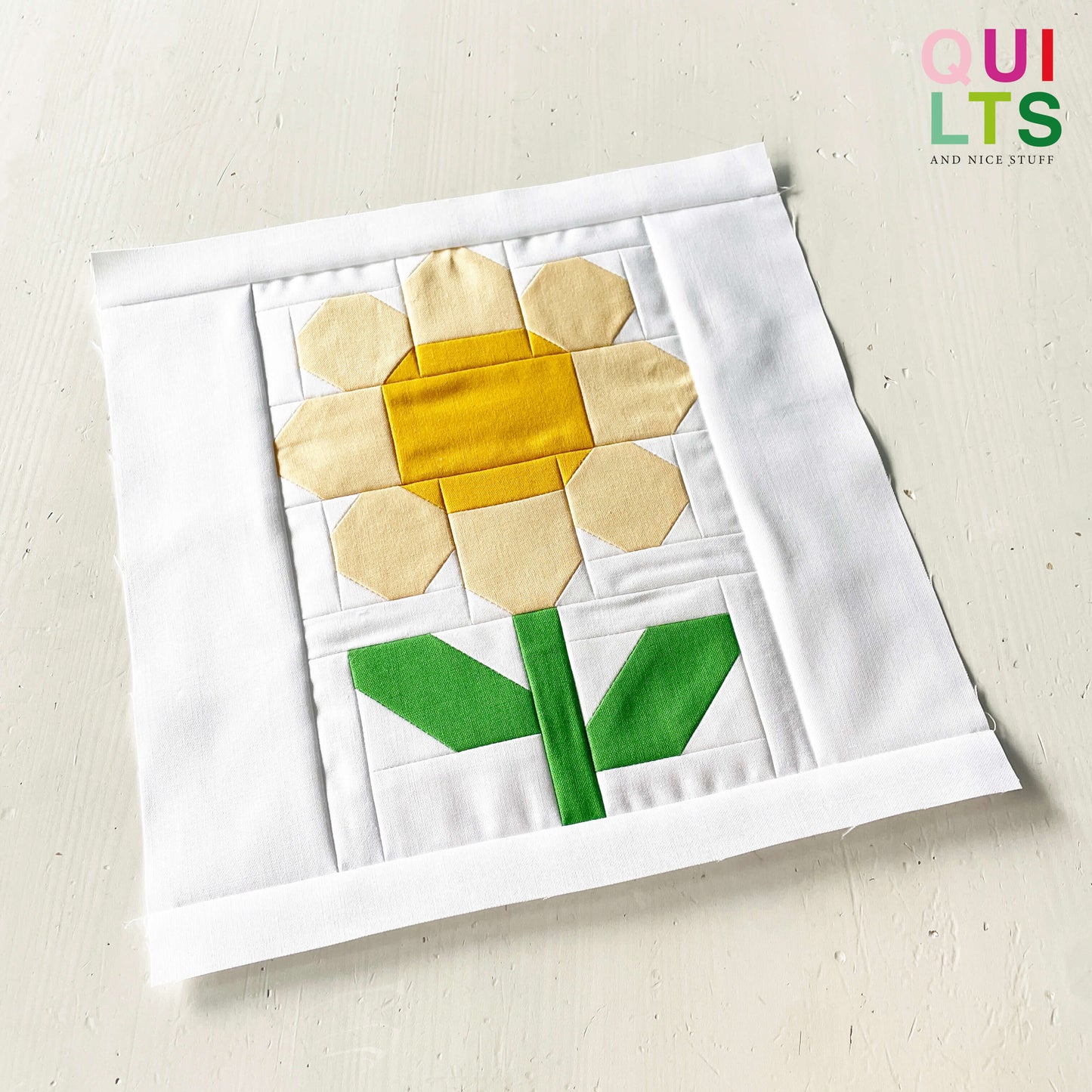 White Flower – PDF Quilt Block Pattern