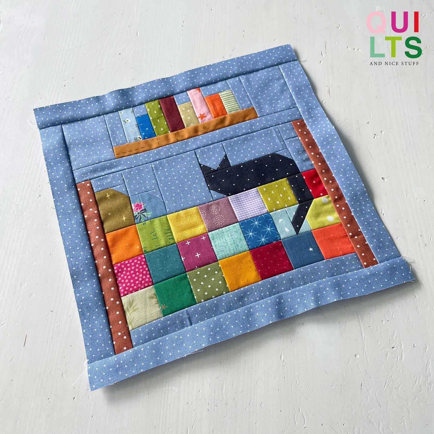 Bett mit Quilt – PDF Quilt Block Anleitung