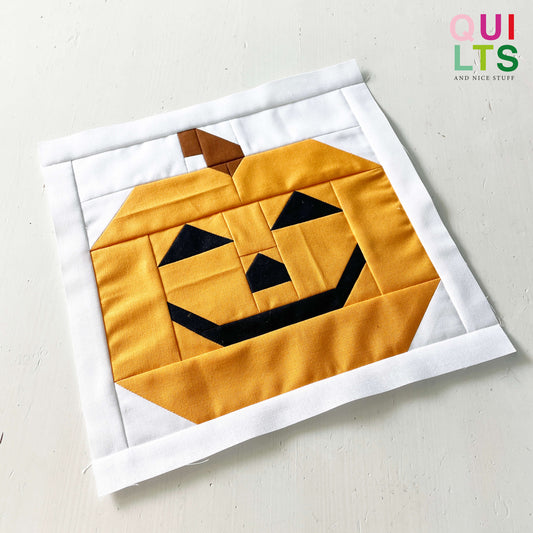 Friendly Pumpkin – PDF Quilt Block Pattern