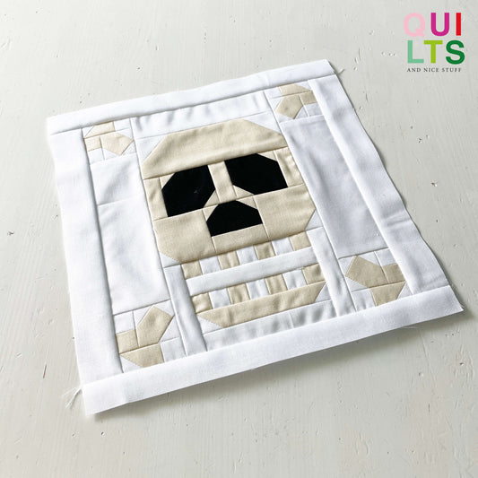 Skull – PDF Quilt Block Pattern