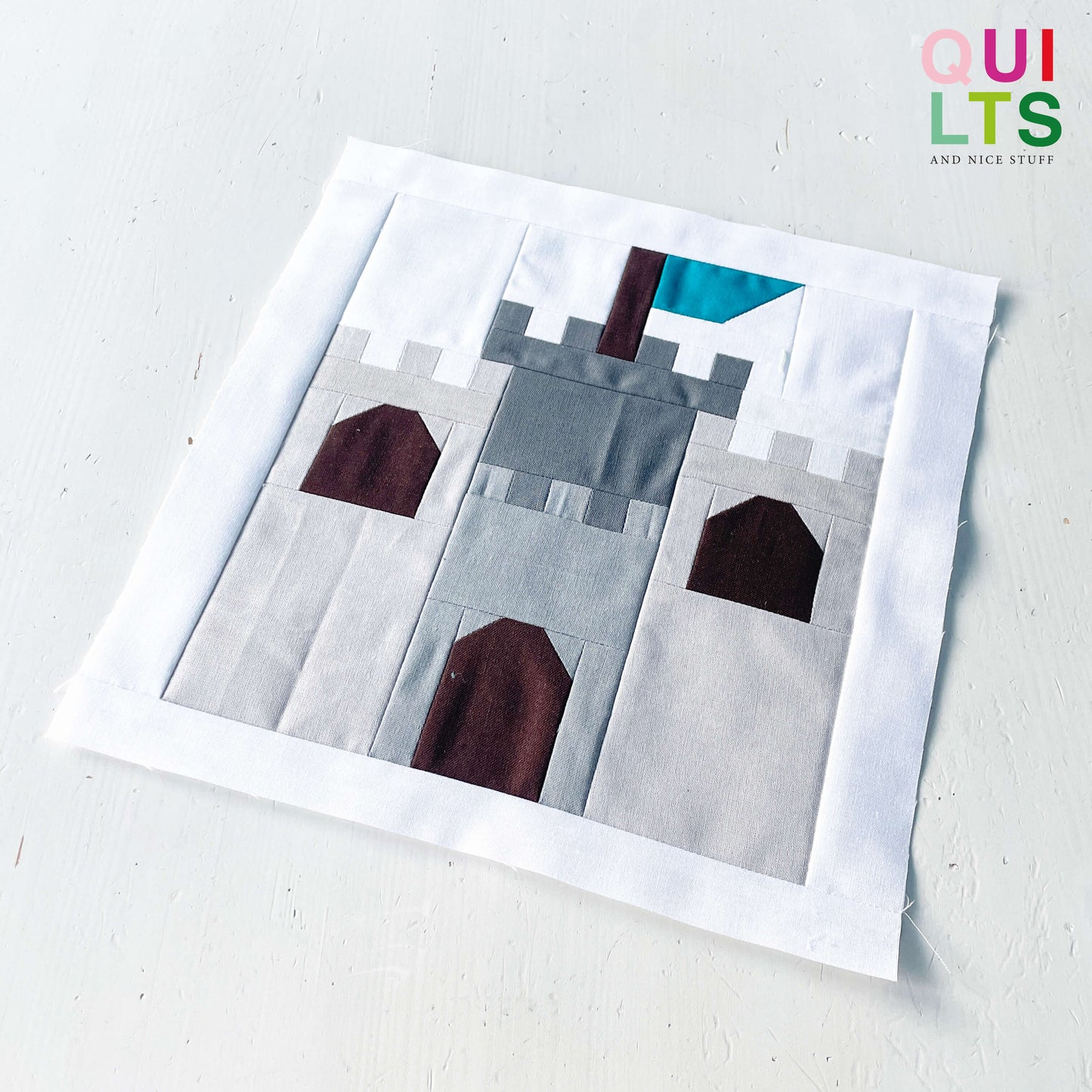 Castle 1 – PDF Quilt Block Pattern