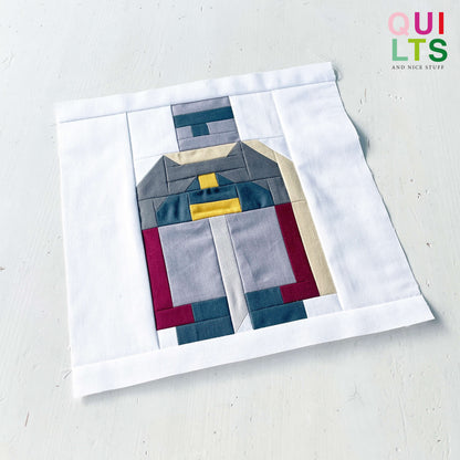 Knight with Sword – PDF Quilt Block Pattern