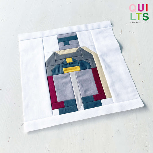 Knight with Sword – PDF Quilt Block Pattern