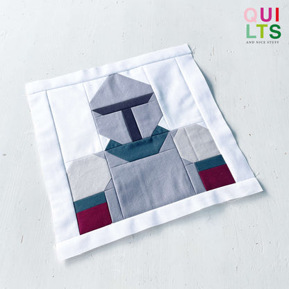 Knight with closed Visor – PDF Quilt Block Pattern