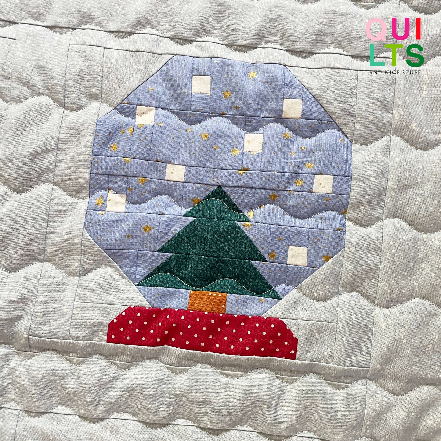 Snow Globe – PDF Quilt Block Pattern