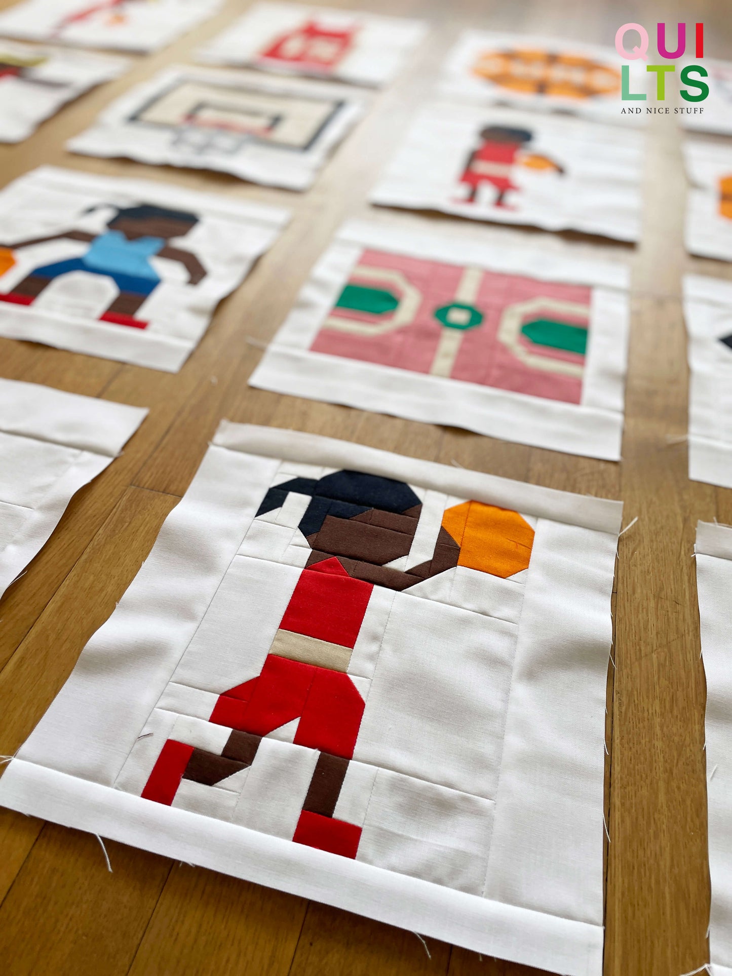 Junge Basketballspielerin beim Werfen – PDF Quilt Block Anleitung