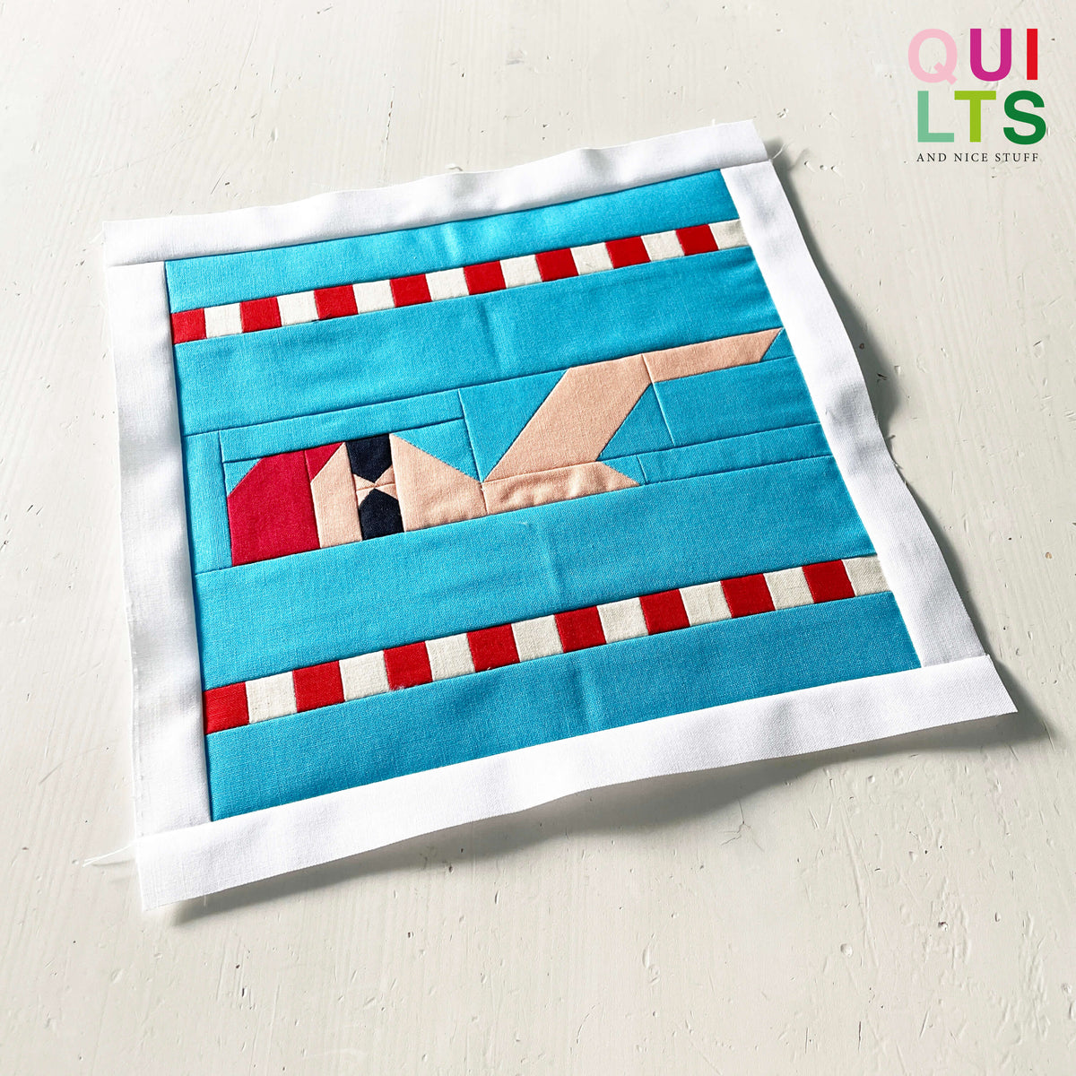 Swimmer Crawler – PDF Quilt Block Pattern