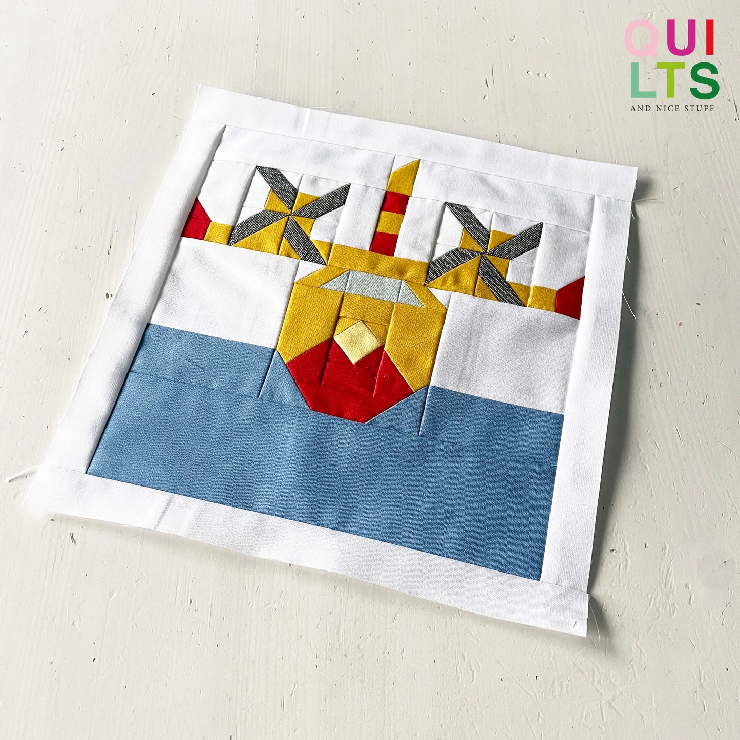 Water Scooper Plane front – PDF Quilt Block Pattern