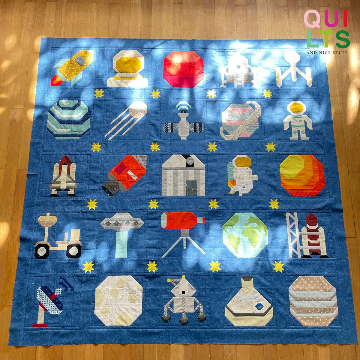 Astronaut Head – PDF Quilt Block Pattern