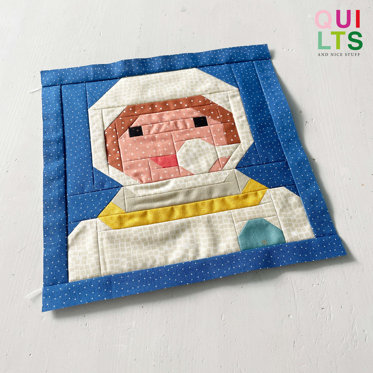 Astronaut Head – PDF Quilt Block Pattern