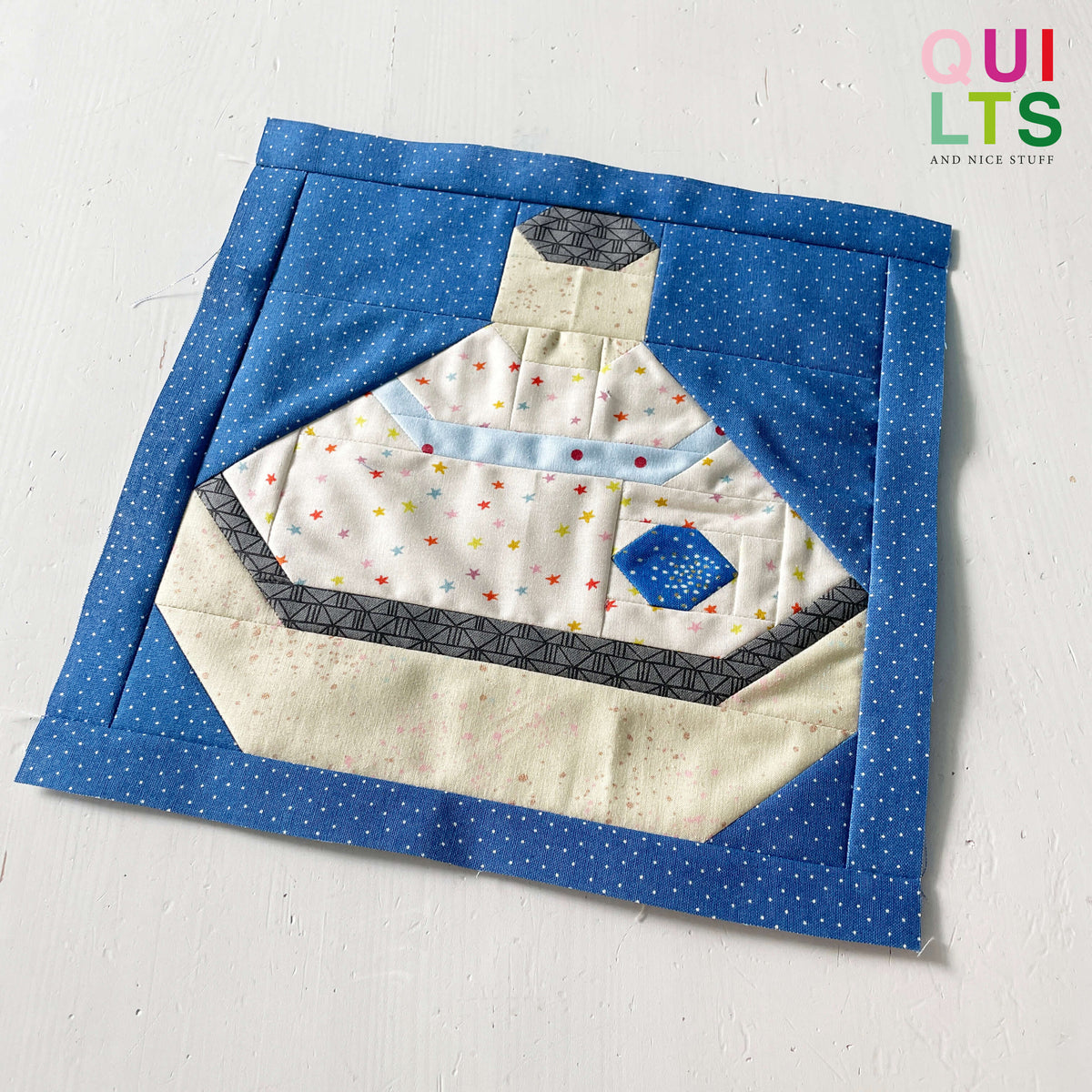 Landing Capsule – PDF Quilt Block Pattern