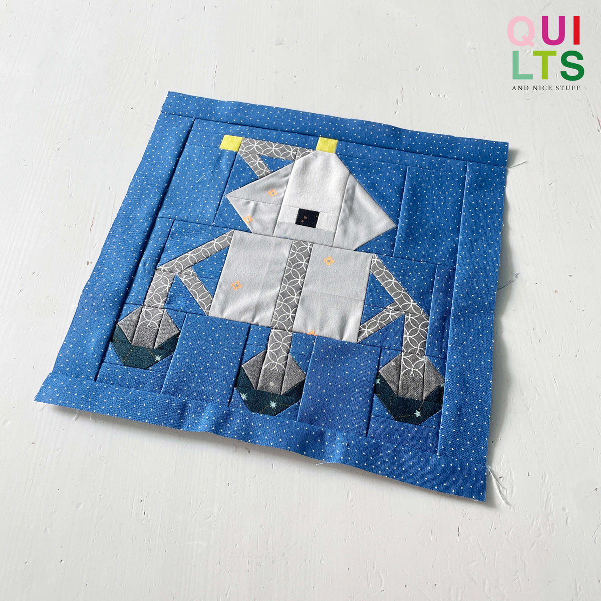 Mars Lander – PDF Quilt Block Pattern