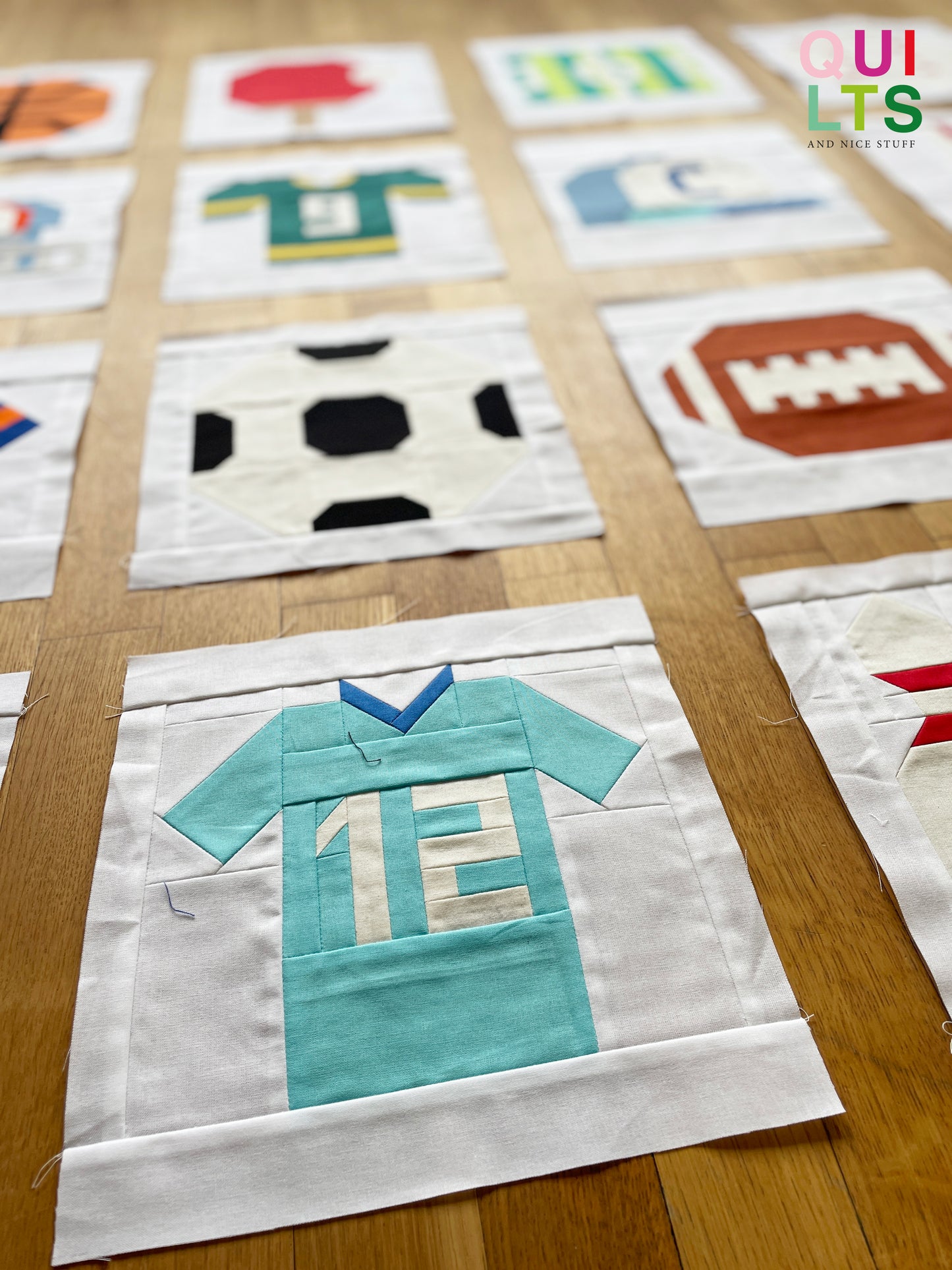 Fußball Trikot mit veränderbaren Nummern – PDF Quilt Block Anleitung