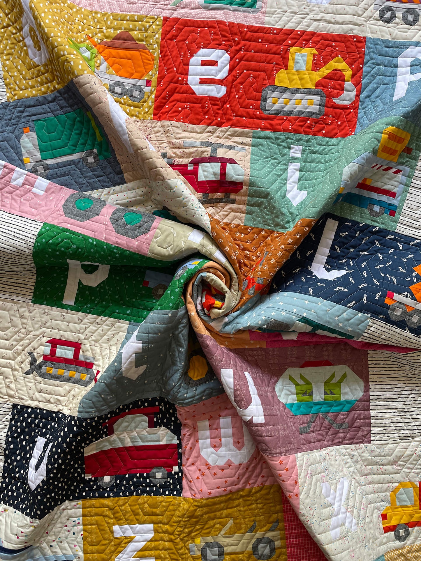 Ski Mobile – PDF Quilt Block Pattern